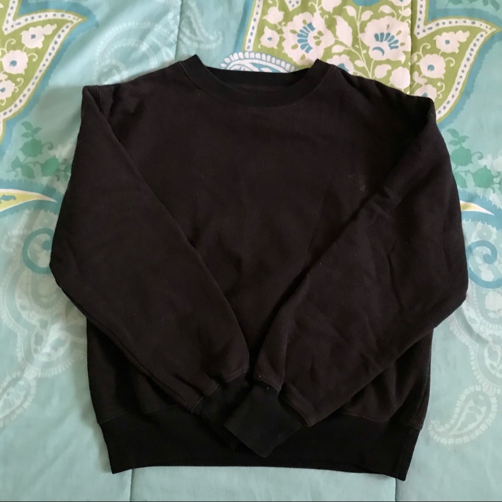 🦋basic black sweatshirt - Picture 2 of 6